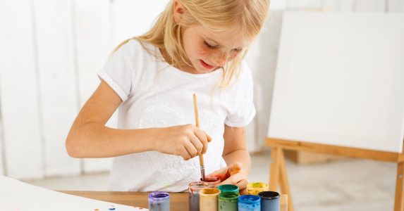 ¡Descubre la agenda de Los Arcos Kids durante el mes de Abril! 🤠👏