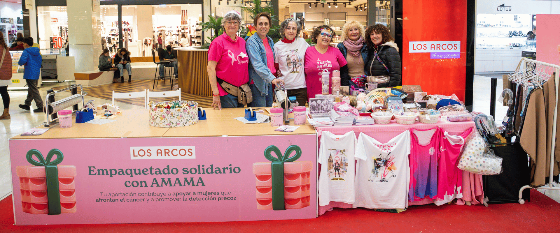 Empaquetado solidario con AMAMA: apoyo a mujeres con cáncer de mama