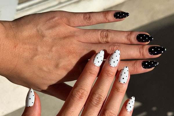 Handsy Nails